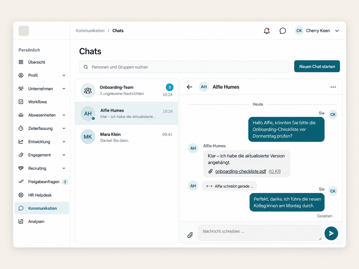 Direktchat im Employee Hub mit Dateianhang und Lesebestätigung